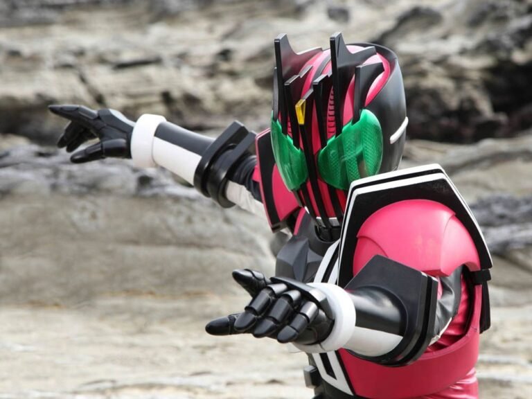 Kamen Rider Decade: Curiosidades, História e Segredos do Rider que Destrói Mundos