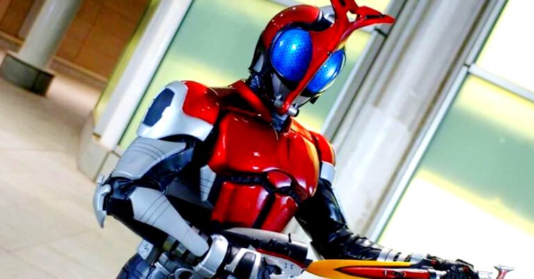 Kamen Rider Kabuto: Conheça o Rider Mais Rápido da Franquia e o Poder do Clock Up